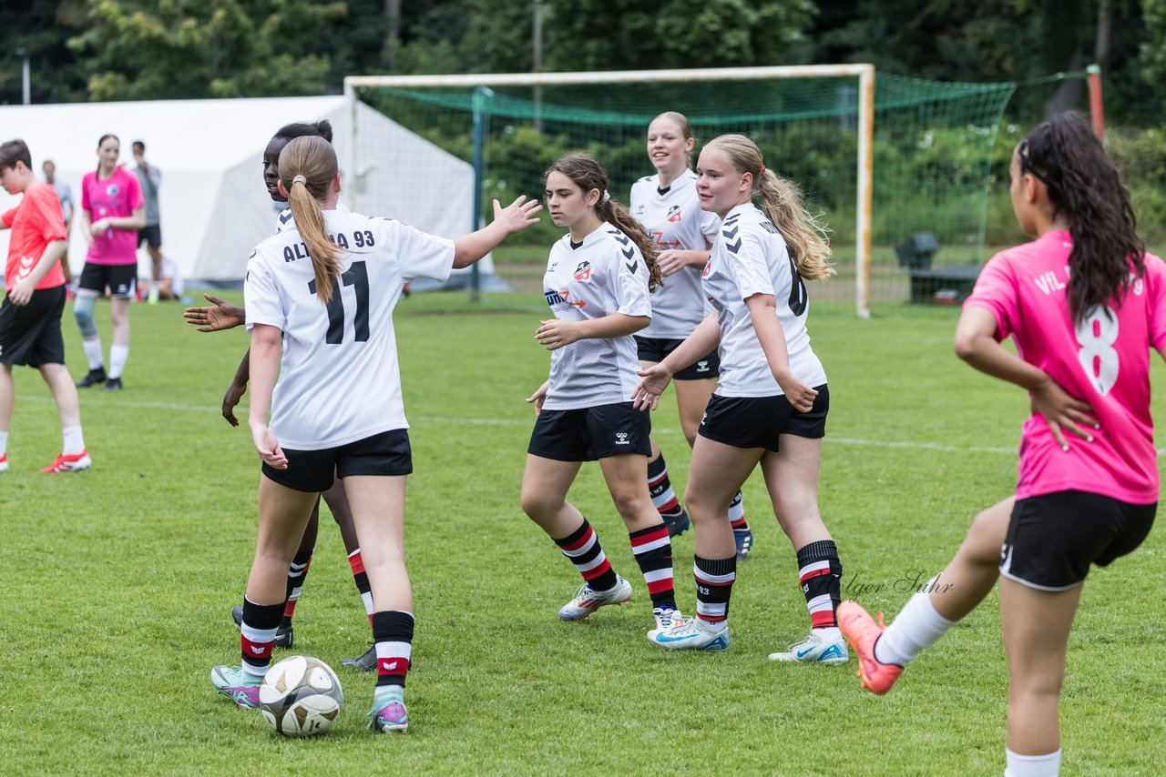 Bild 256 - Loewinnen Cup